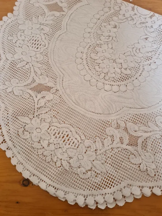 Retro ubrus, ovál 98x64cm, silonový 