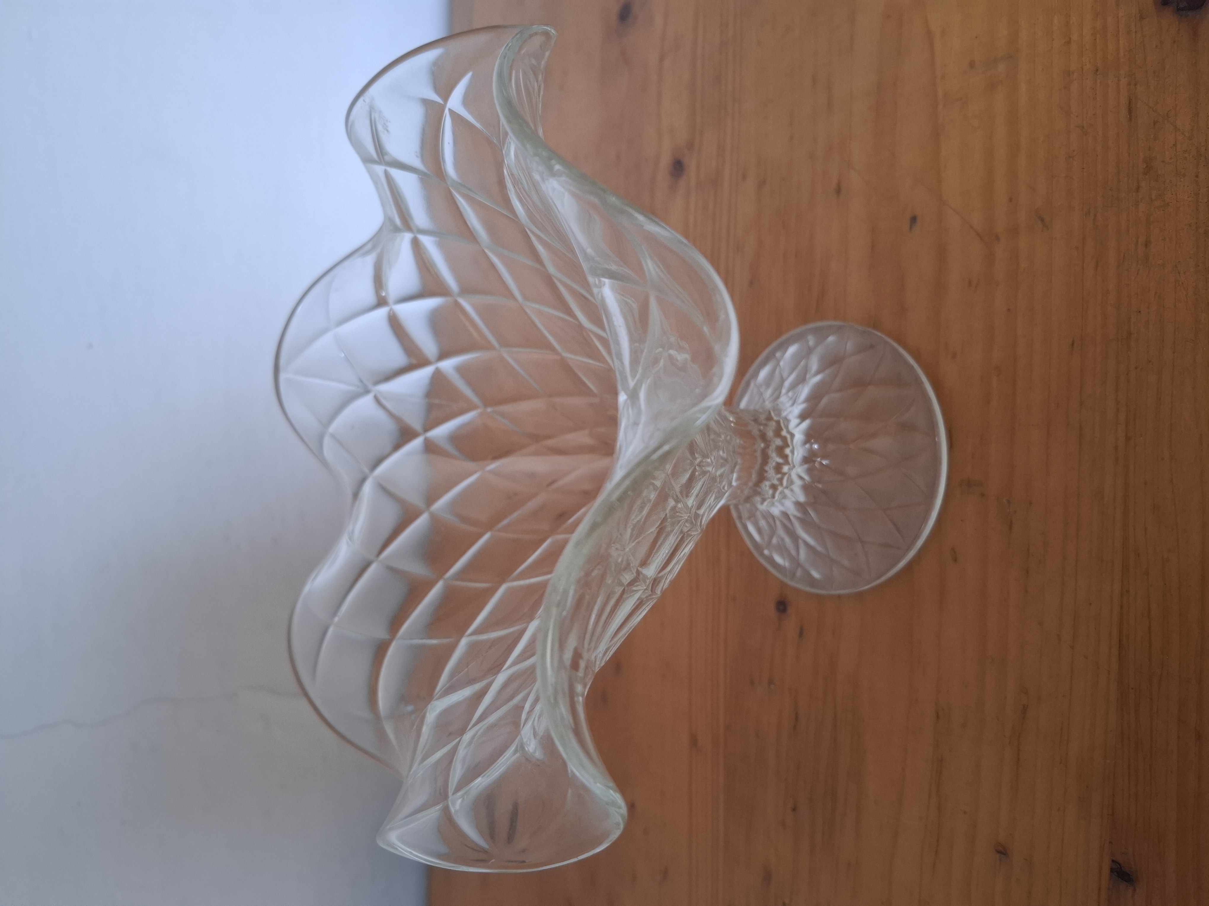 Krásná velká mísa na ovoce, výška 18cm, průměr 20cm 