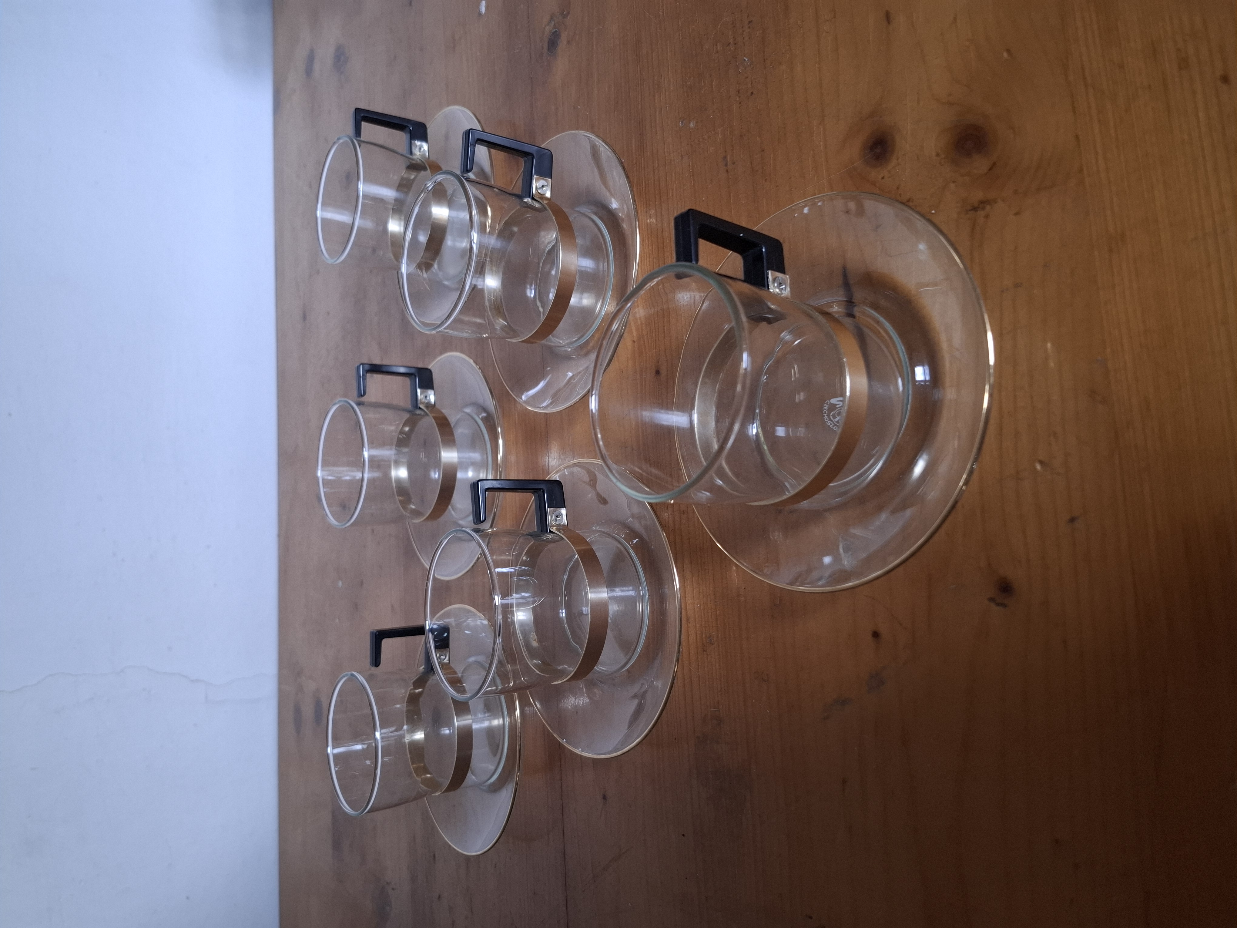 Simax Czechoslovakia, skleněné hrnky s podšálkem 6+6