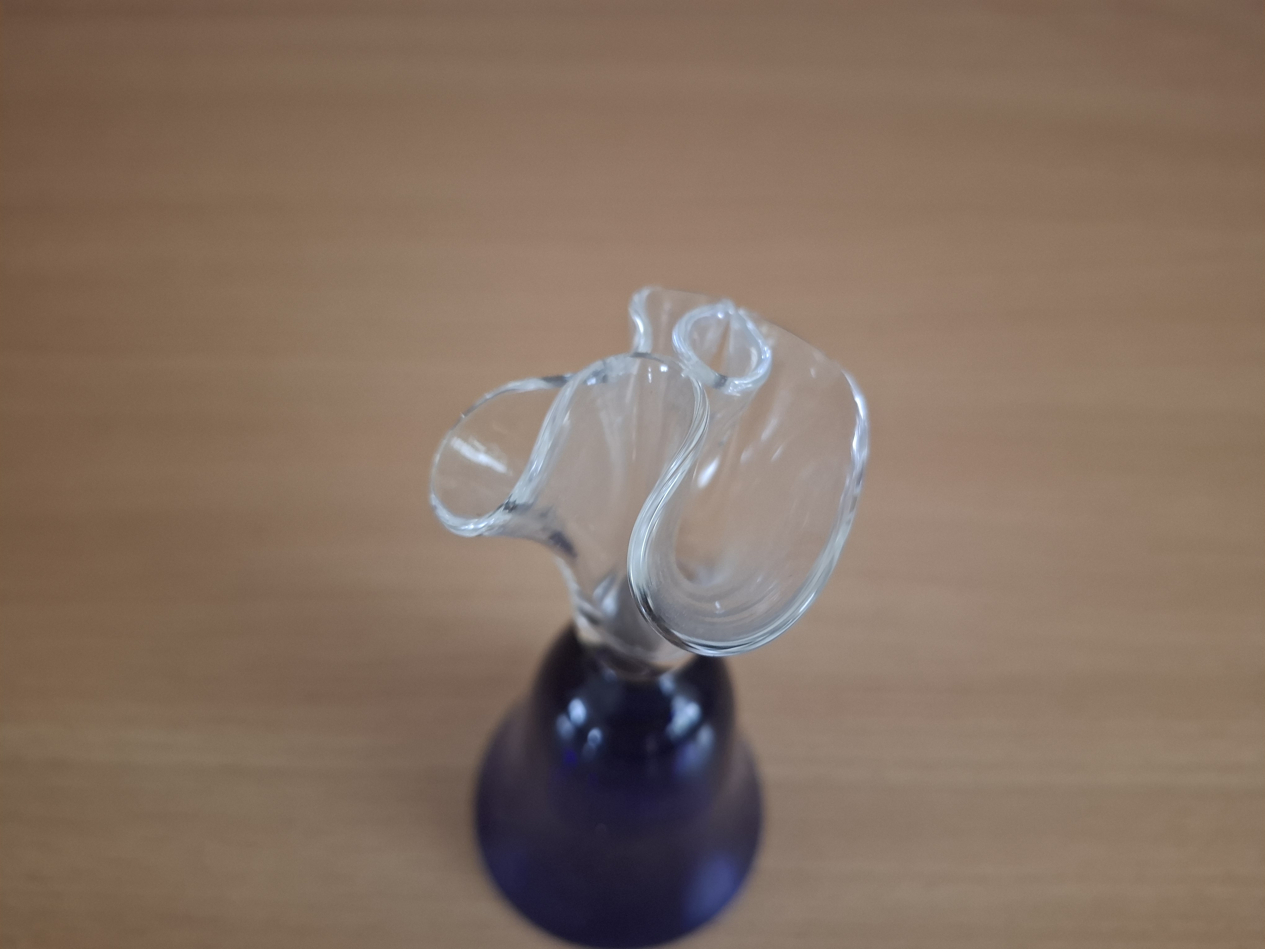 Modrý zvoneček, zvonek, výška 13cm, sklo