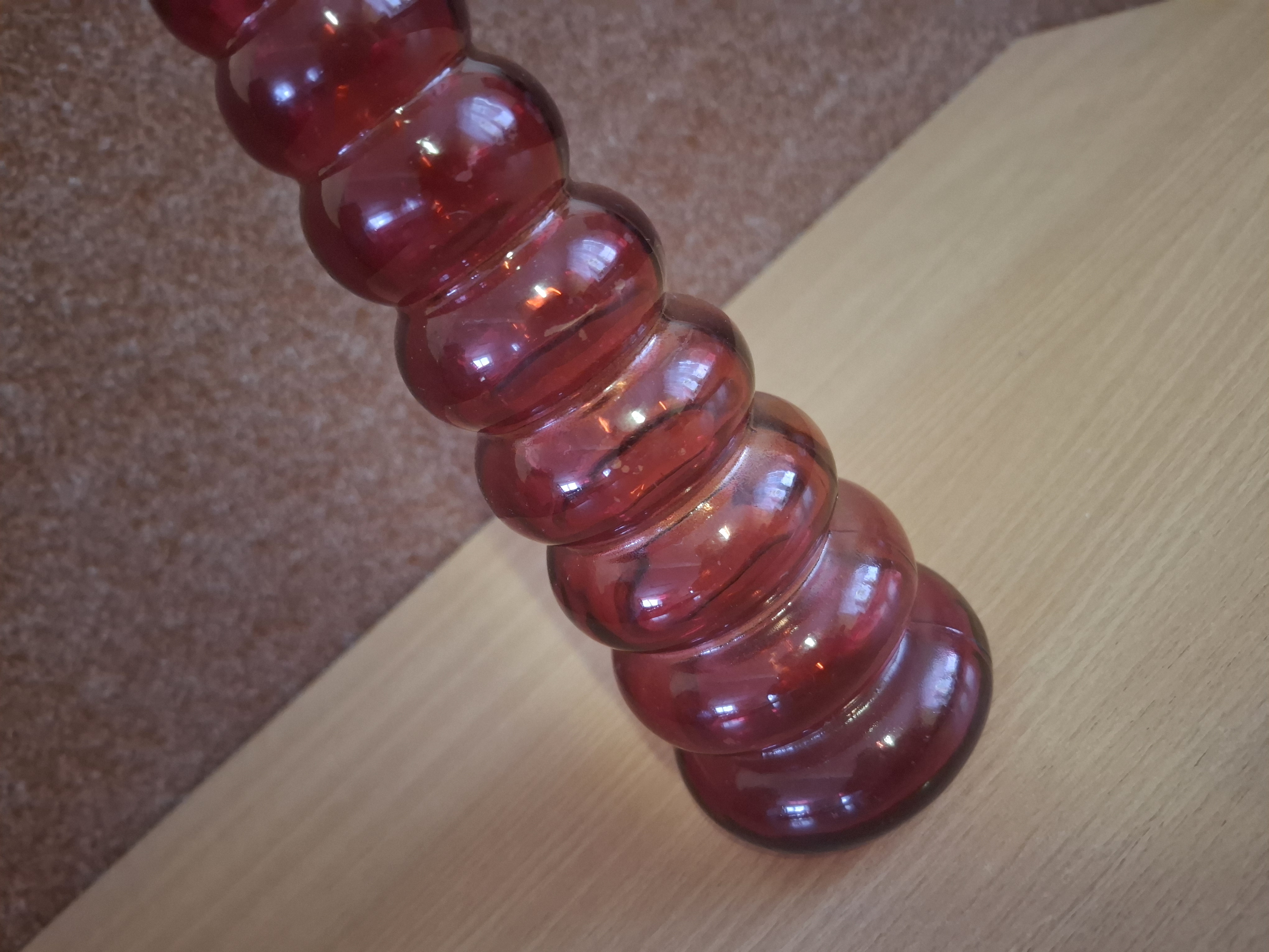 Červená váza, bubliny, výška 25cm, Německo 