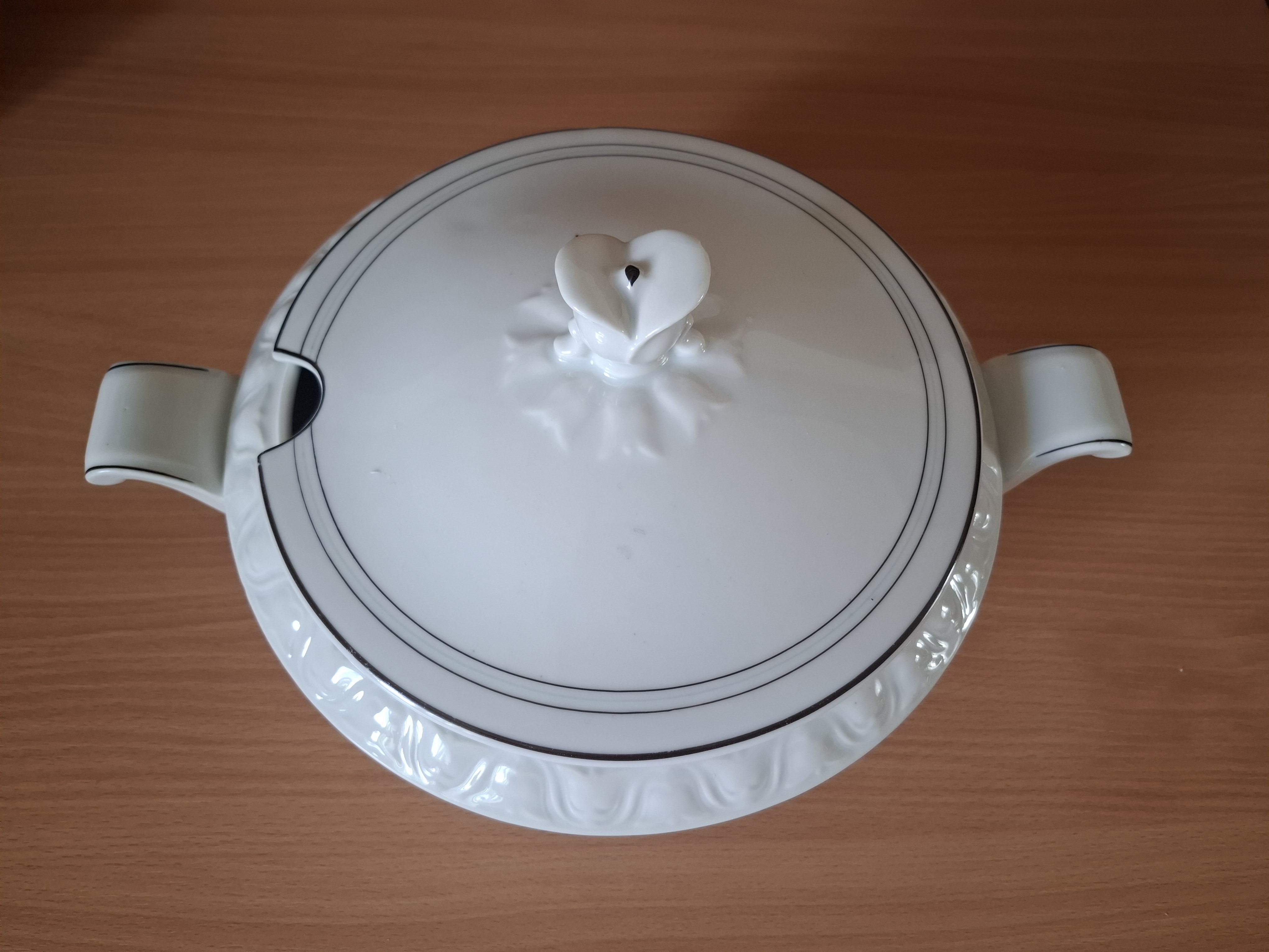 Terina, polévková mísa Bohemia Czechoslovakia 