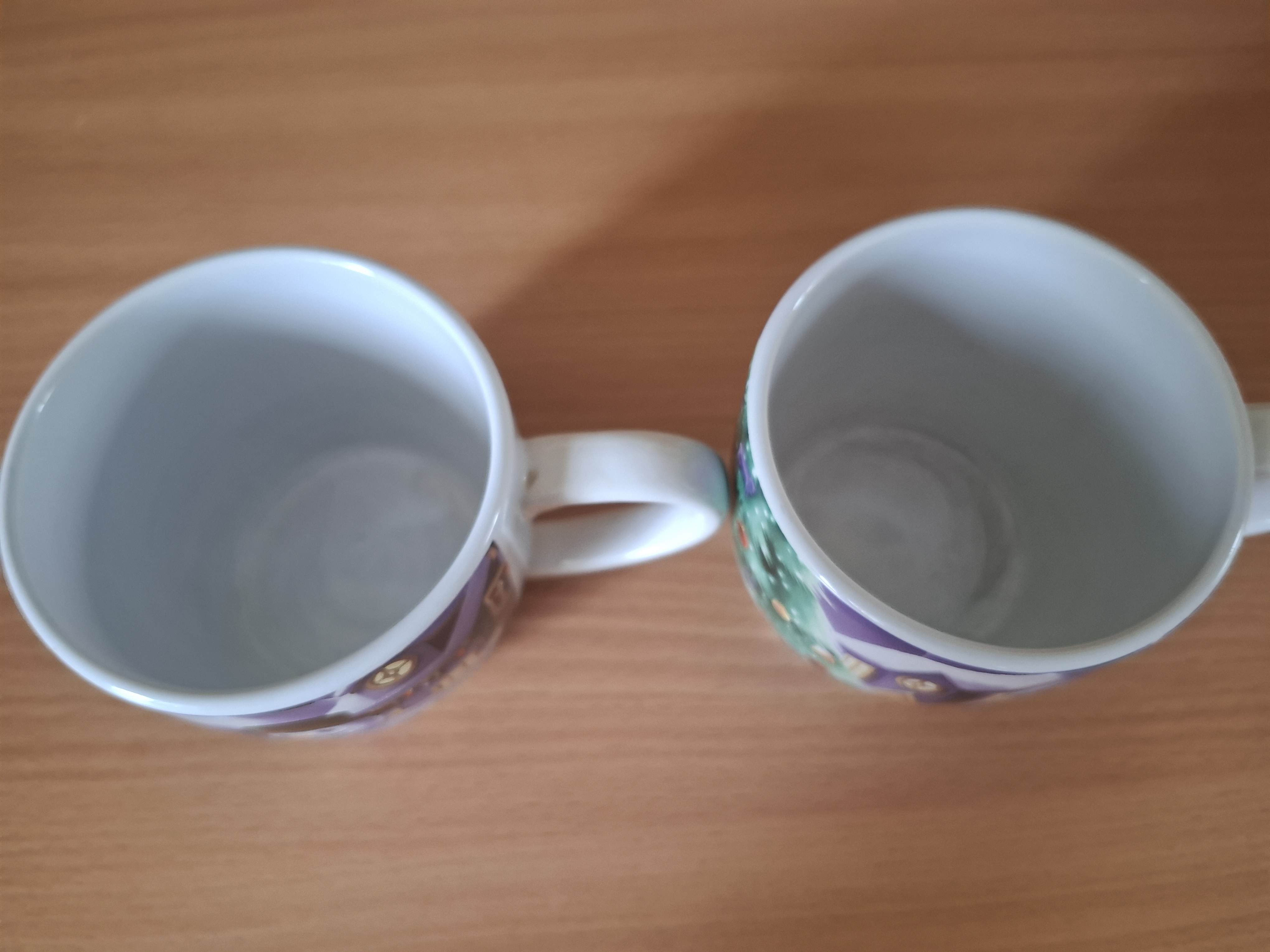 Hrnek, hrníček 2ks, vánoční motiv, Milka, cena za vše 