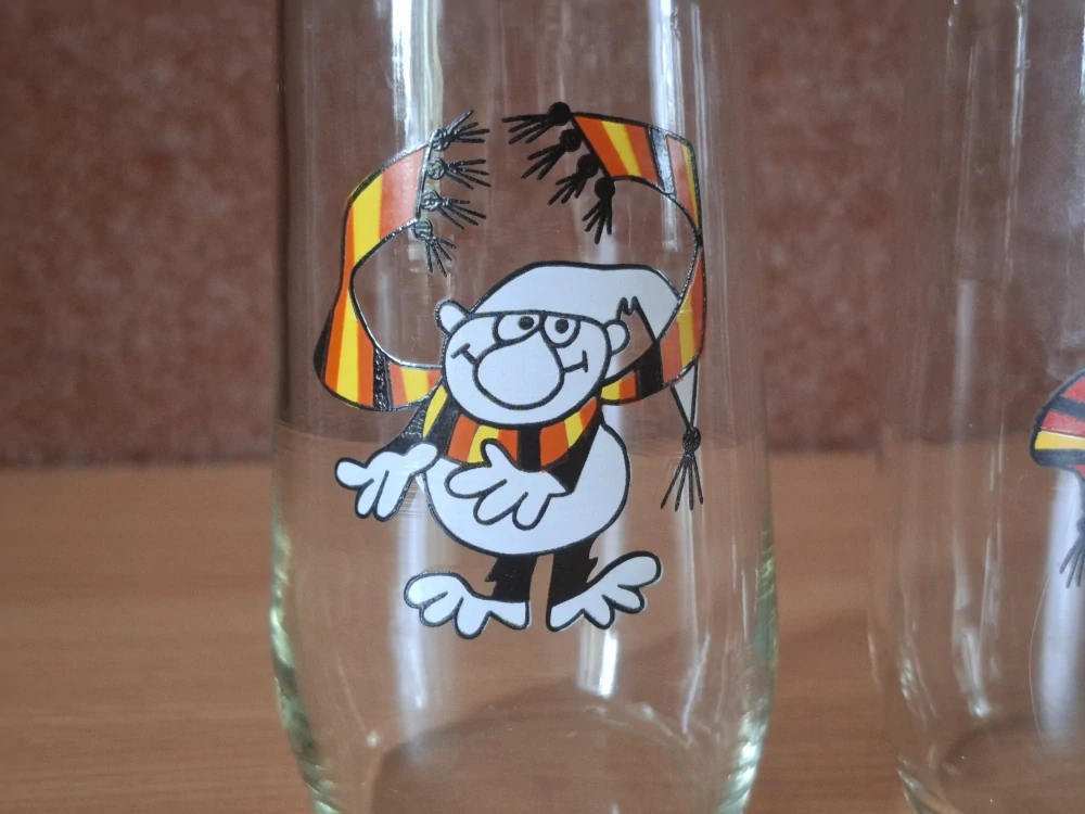 Retro sklenice, Křemílek a Vochomůrka, Večerníček, cena za vše 