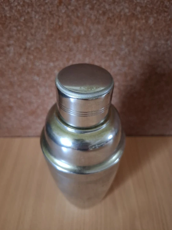 Shaker, šejkr, nerez, výška 22cm
