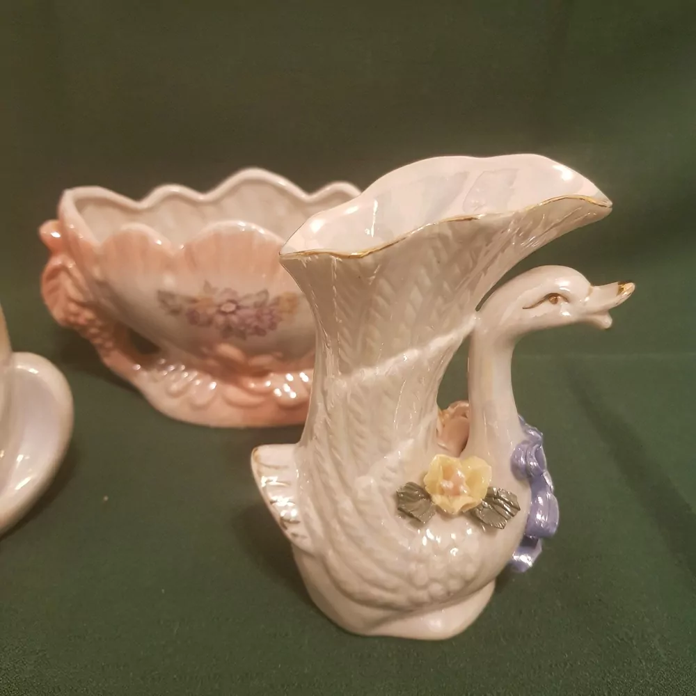 Porcelán, 2x váza, 1x mísa 