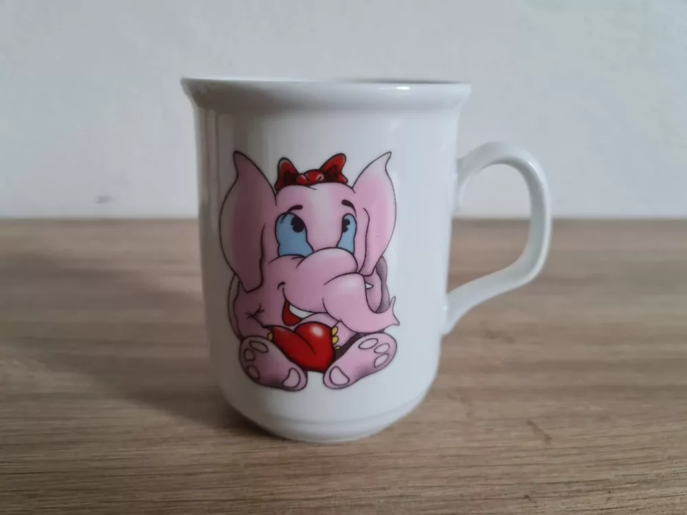 Hrnek, hrníček  Thun Czech republic, motiv zamilovaný slon 