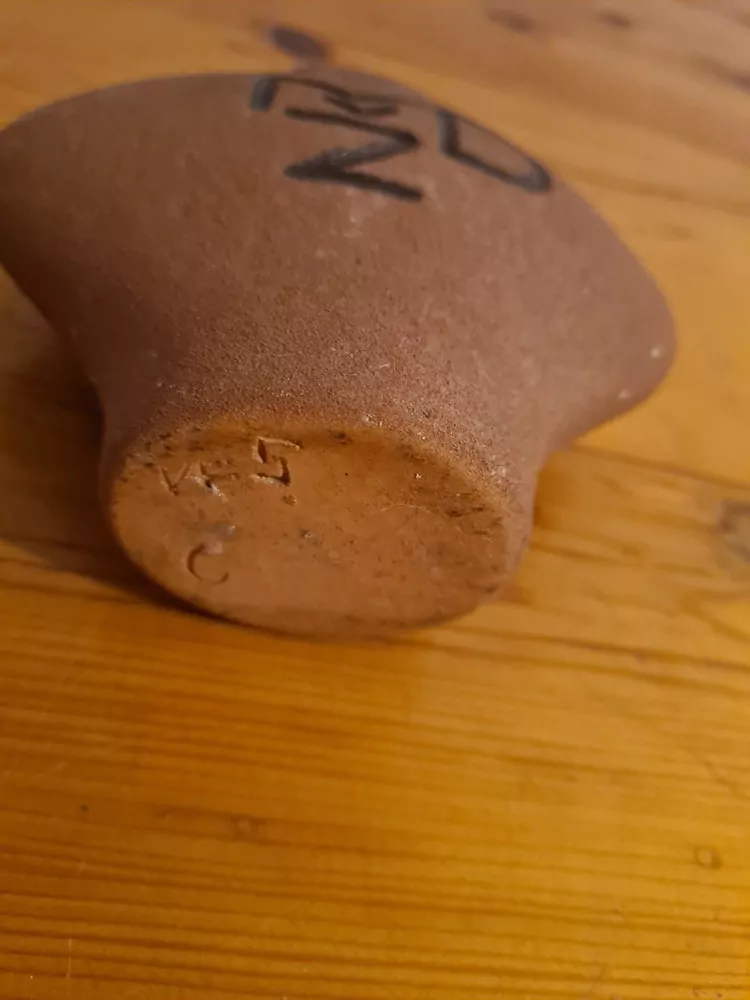 Keramika, váza MDŽ, výška 13cm 