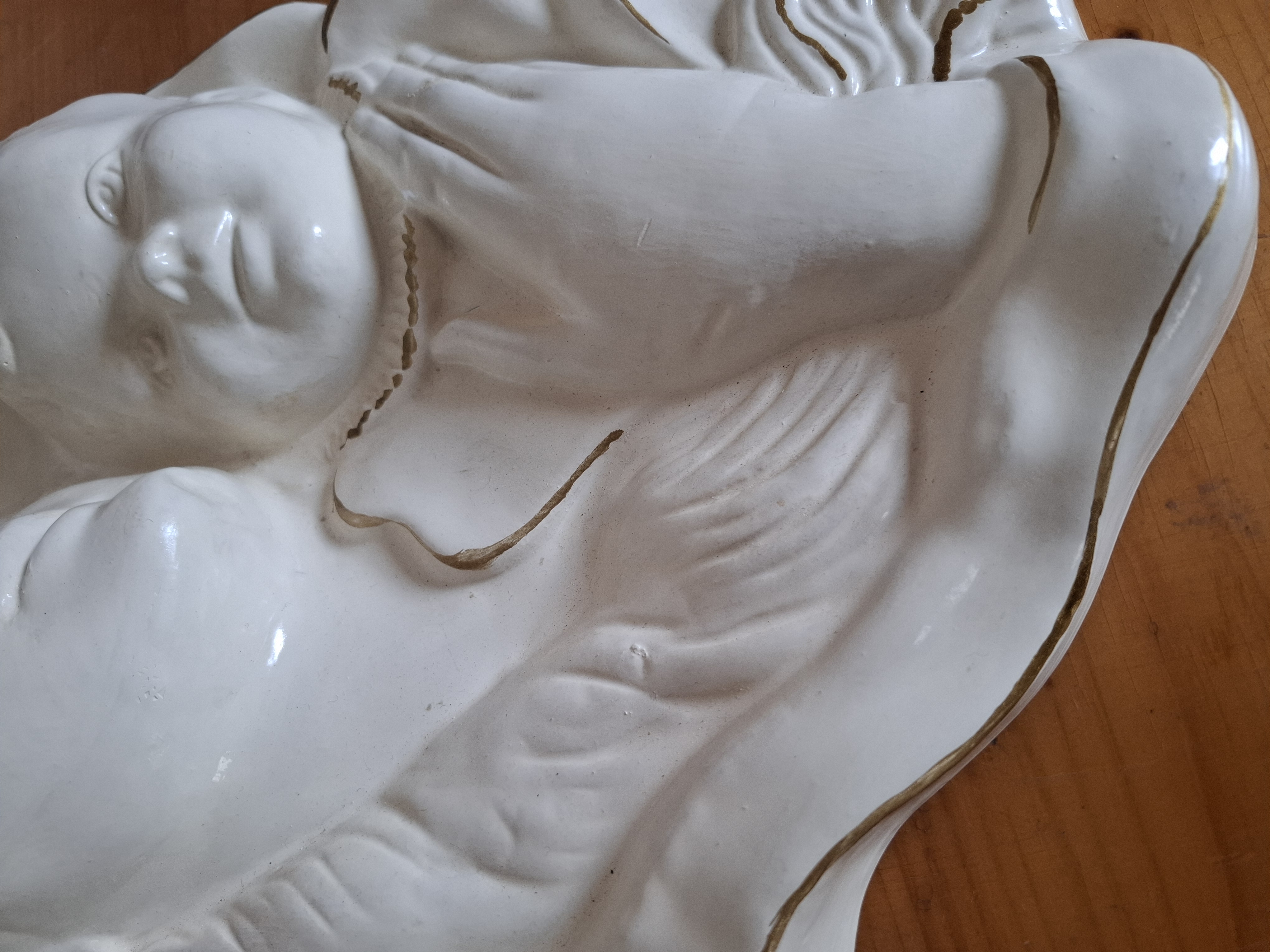 Madona s dítětem, sádrový odlitek k zavěšení 