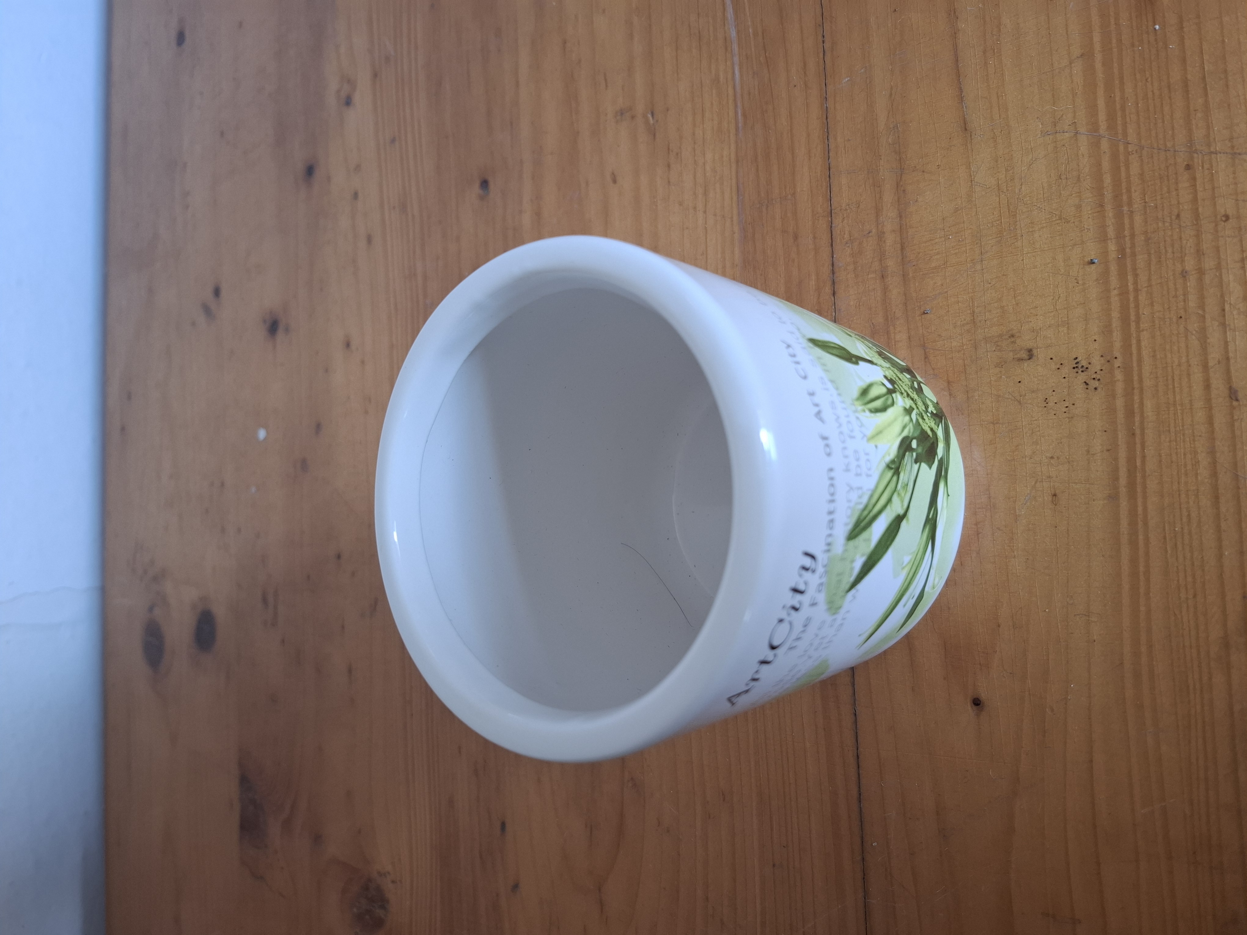 Dóza na vařechy a jiné kuchyňské náčiní 