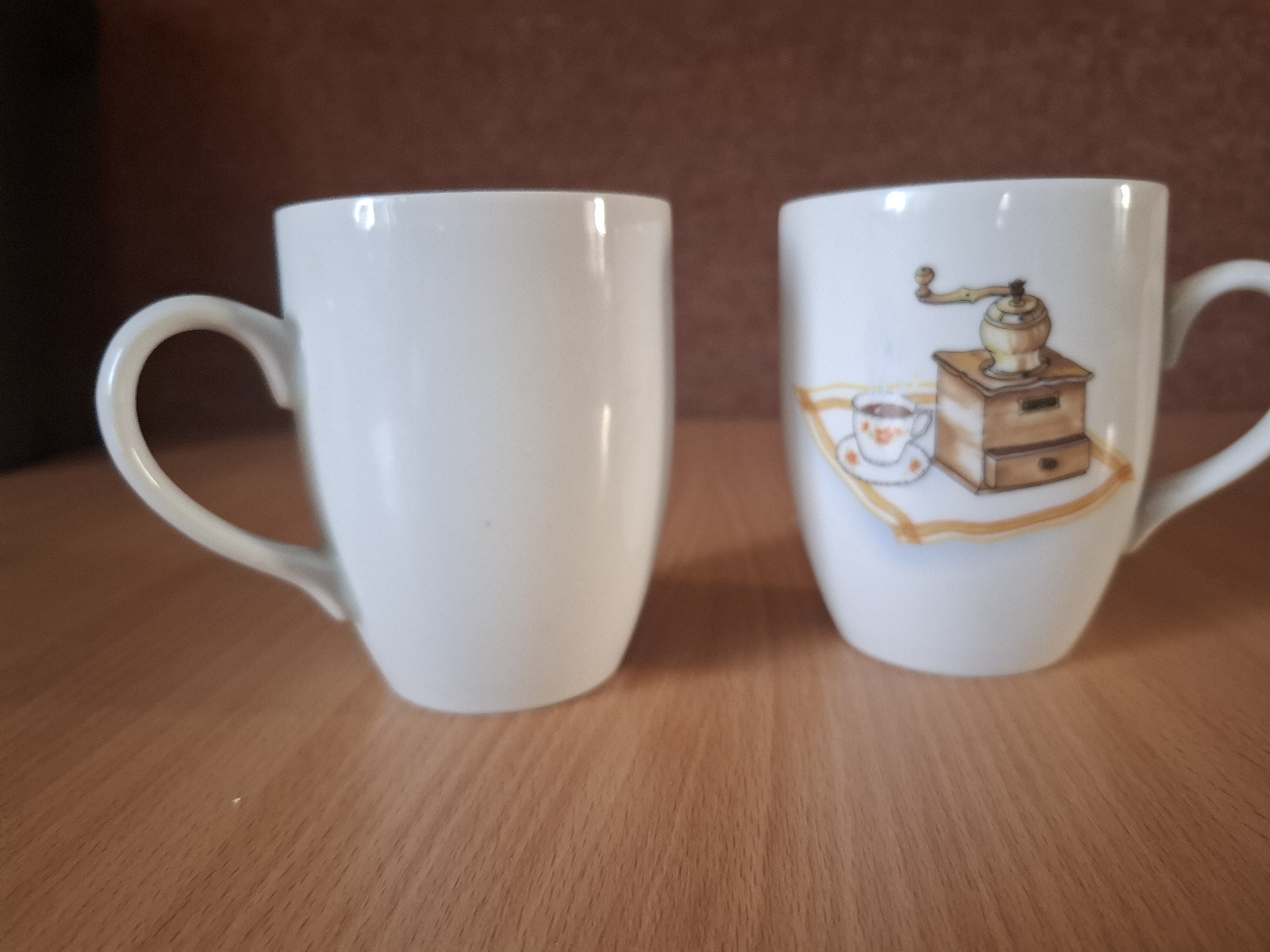 Hrnek, hrníček, 2ks, dekor kafemlýnek, cena za kus, Thun Czech republic 