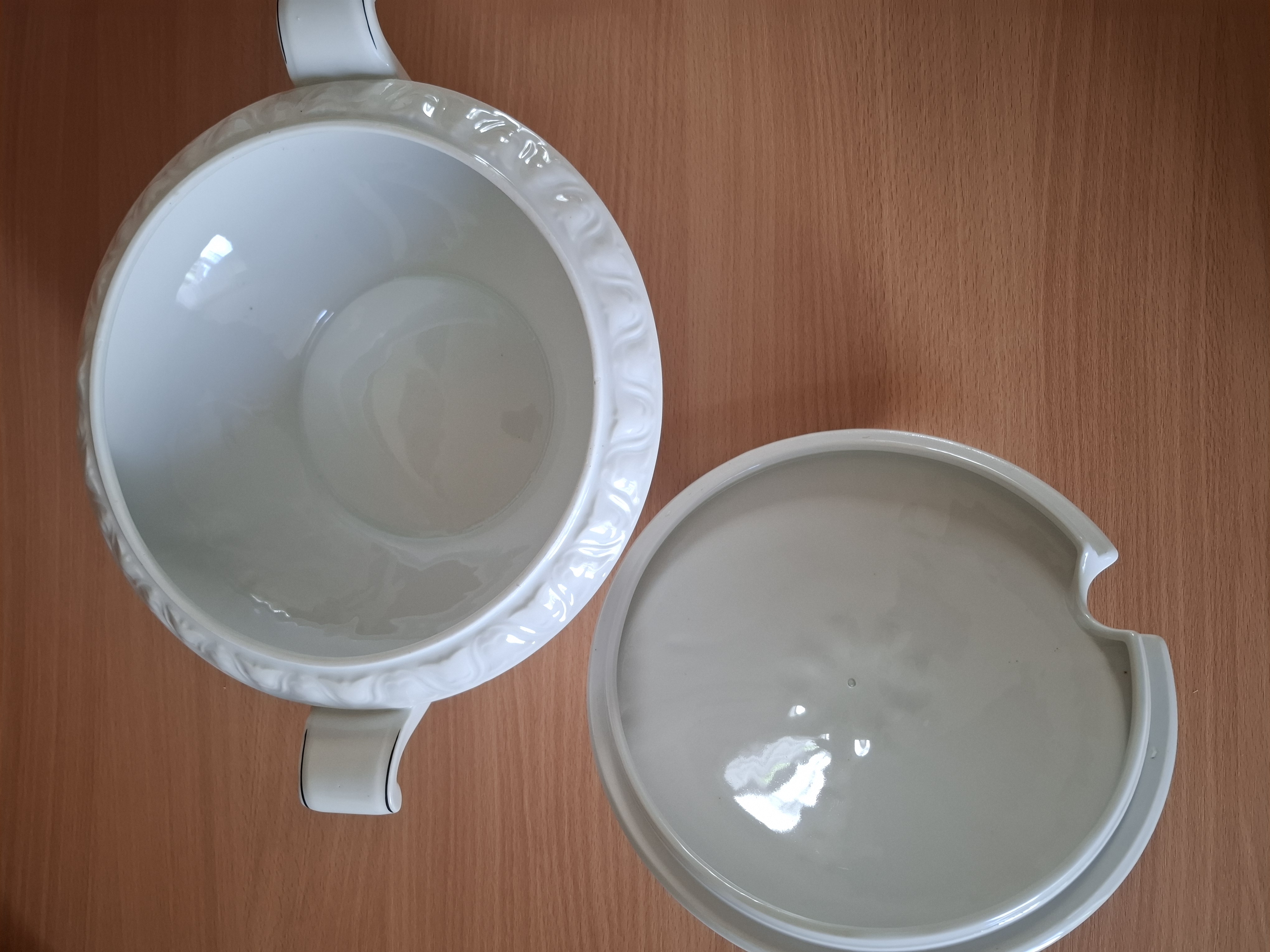 Terina, polévková mísa Bohemia Czechoslovakia 