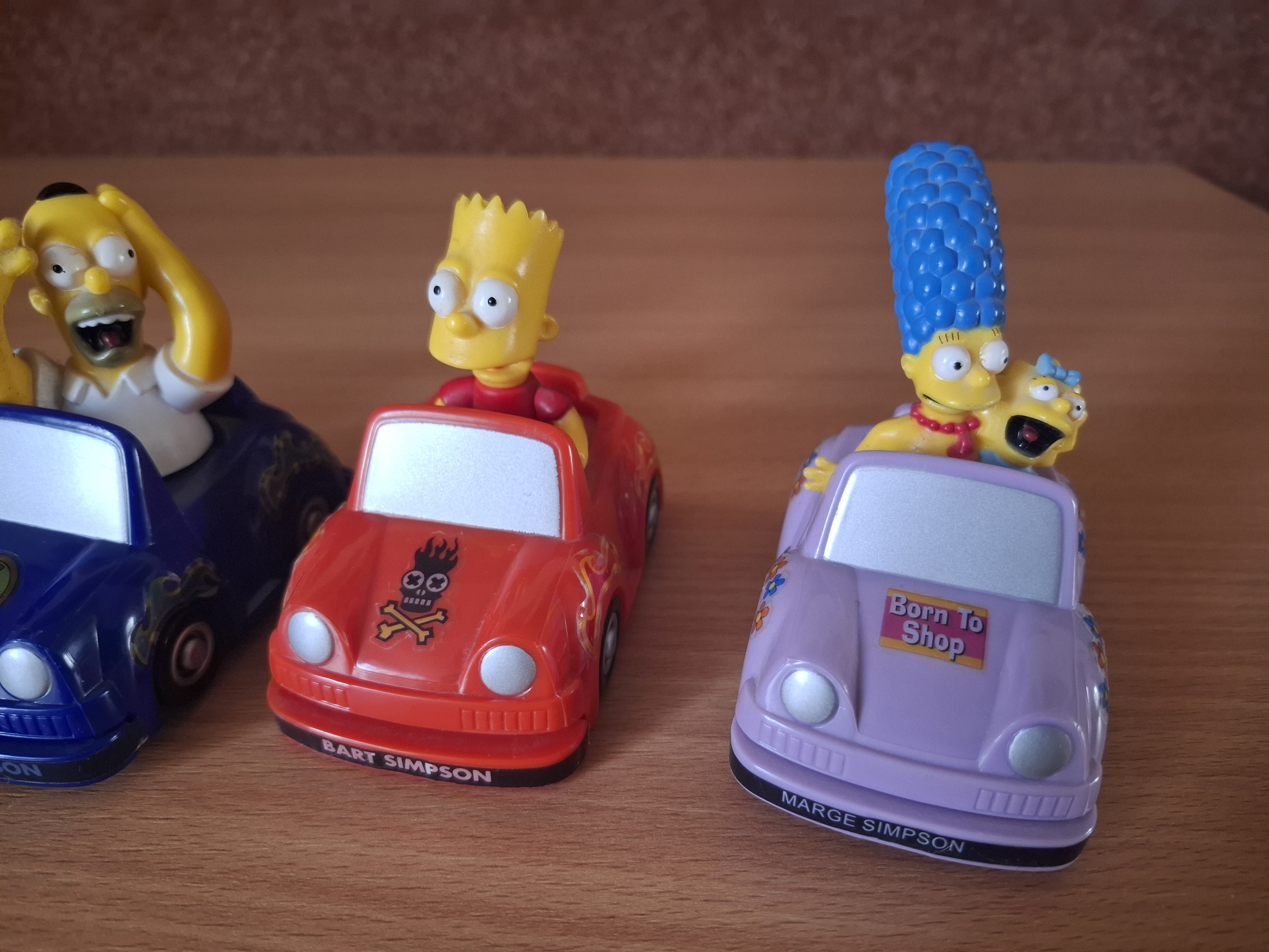 4x auto Simpsons, funkční, cena za vše 