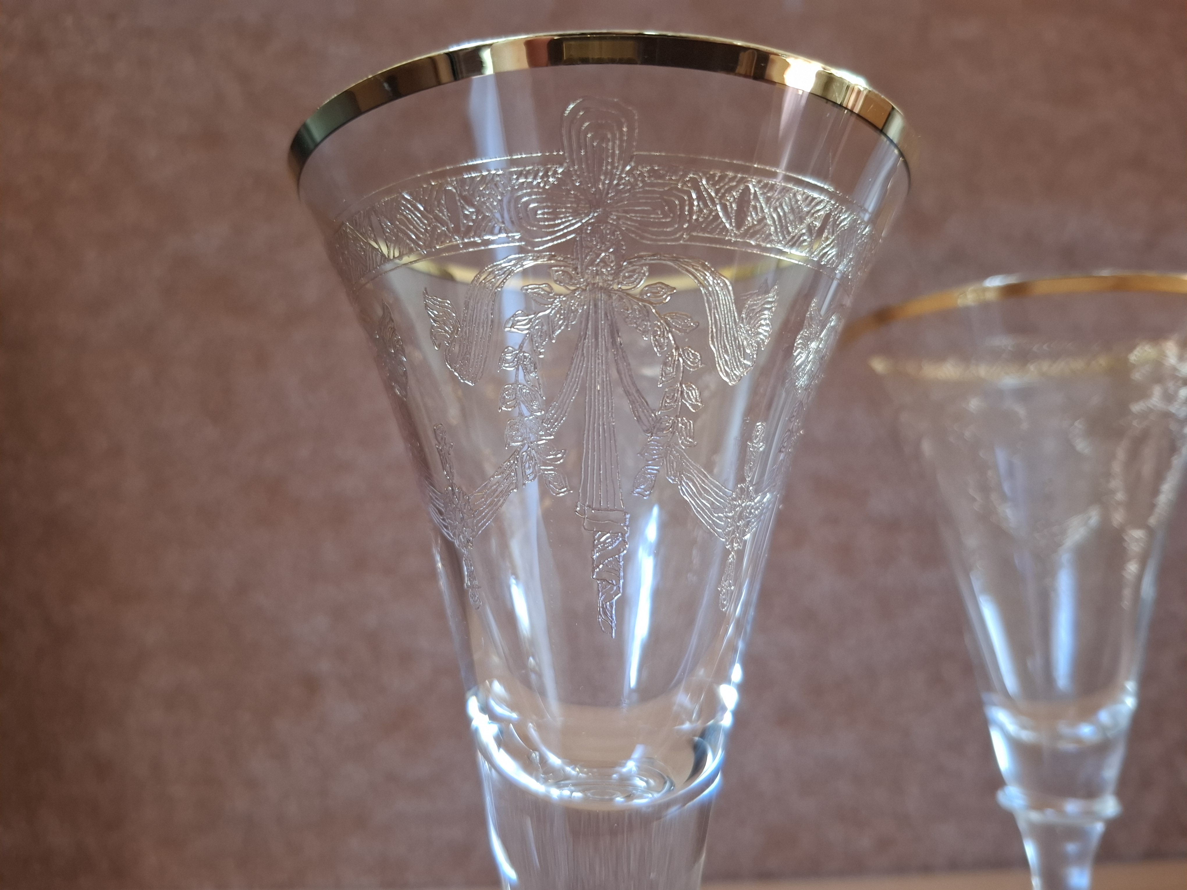 Sklenice na víno, krásně zdobené zlacením, 2ks, cena za vše, Bohemia Czechoslovakia 