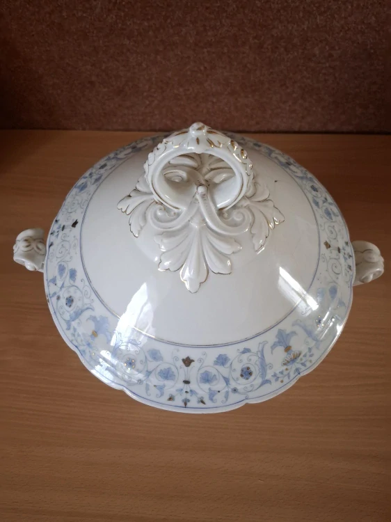 Nádherná starožitná terina, polévková mísa, značeno číslem 