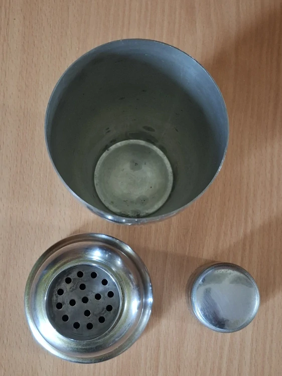 Shaker, šejkr, nerez, výška 22cm