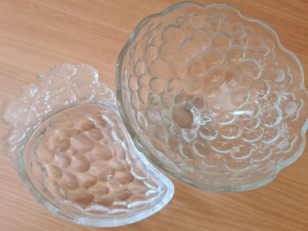 Misky, dekor jahoda, cena za oba kusy dohromady 