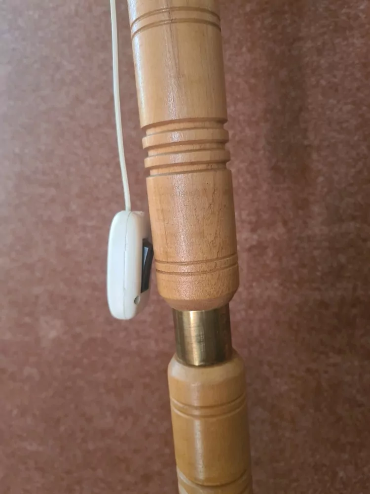 Retro lampa na postavení na zem, výška 154cm. ‼️ Pouze osobní odběr ‼️