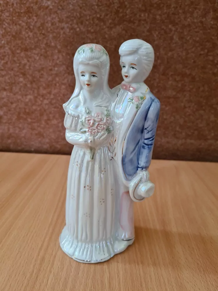 Socha, soška lidé, svatba, výška 21cm