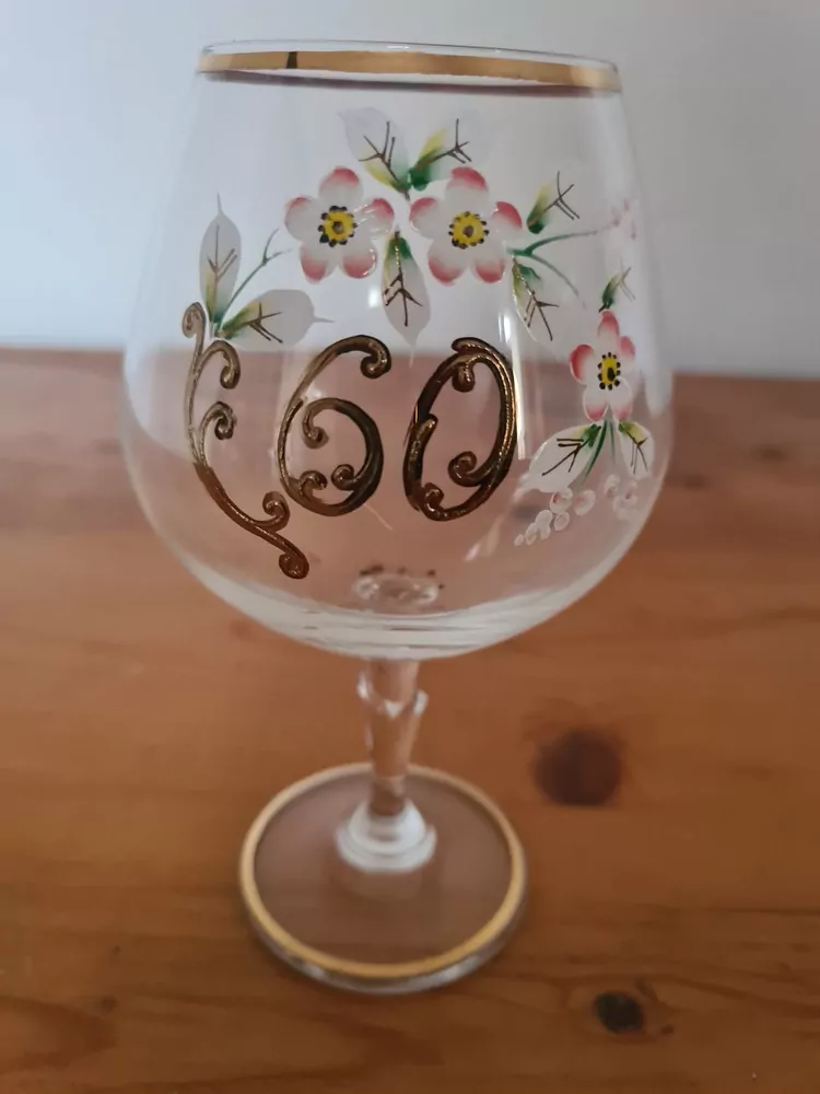Sklenice k narozeninám "60", Borské sklo, výška 16,5cm