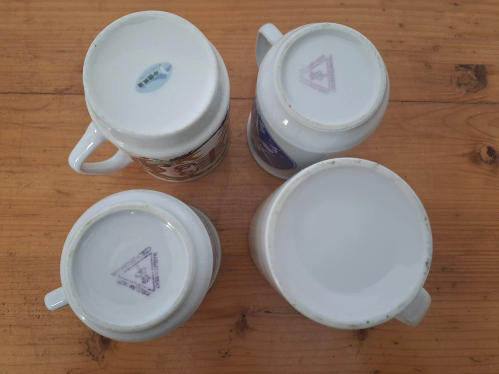 Retro hrnek, hrníček, mix