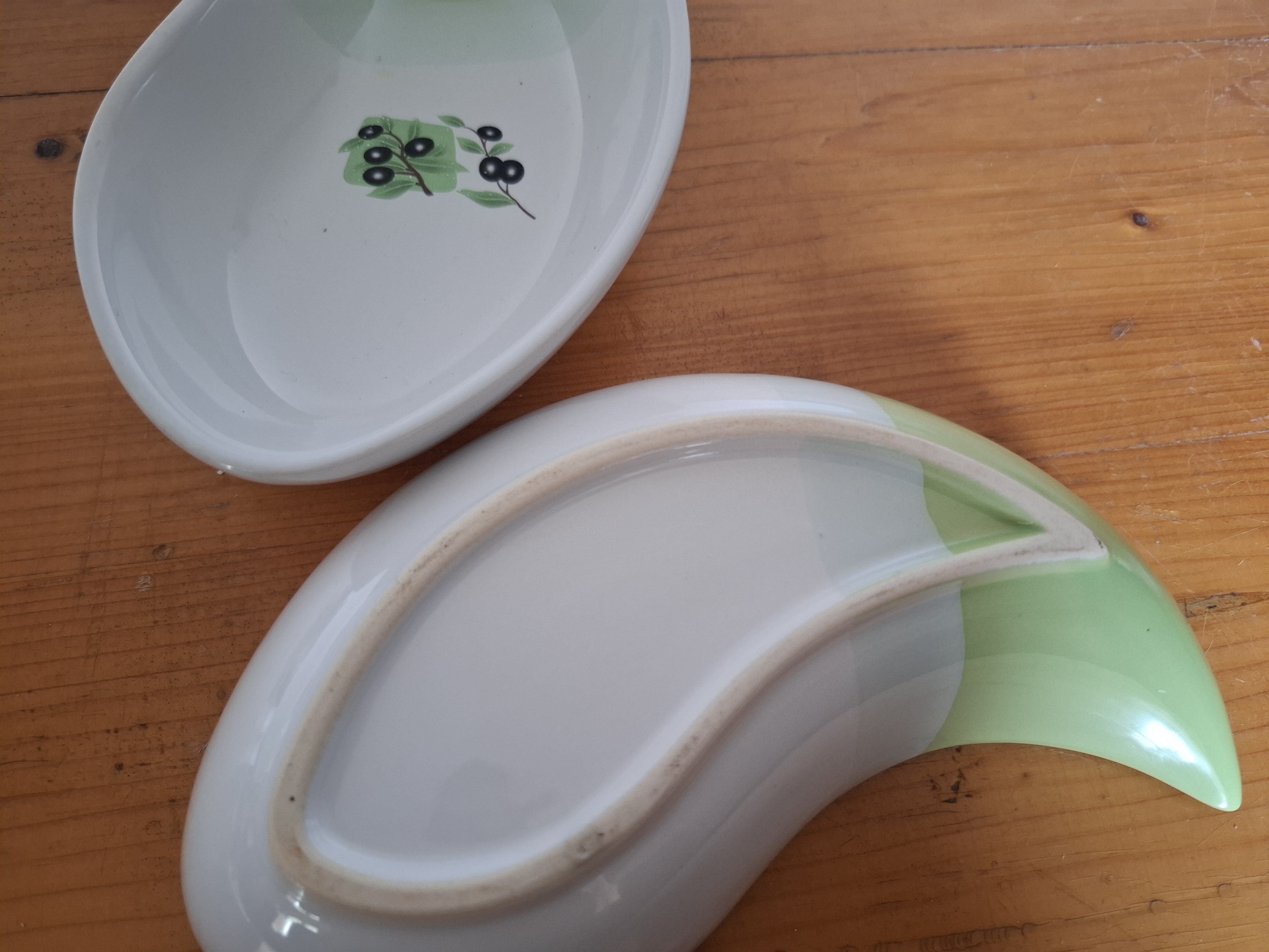 Misky, 2ks na dobroty, dekor olivy 