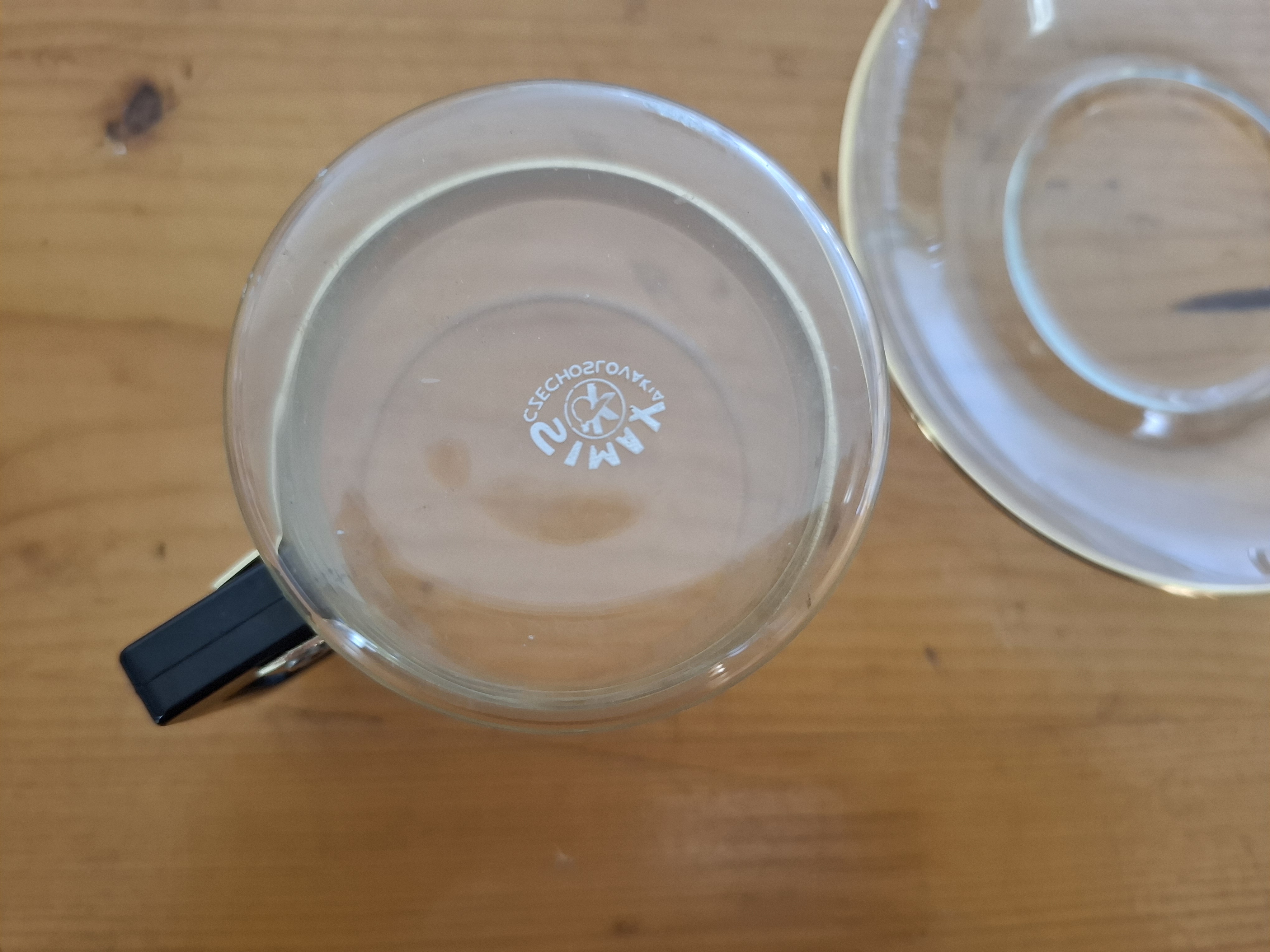 Simax Czechoslovakia, skleněné hrnky s podšálkem 6+6