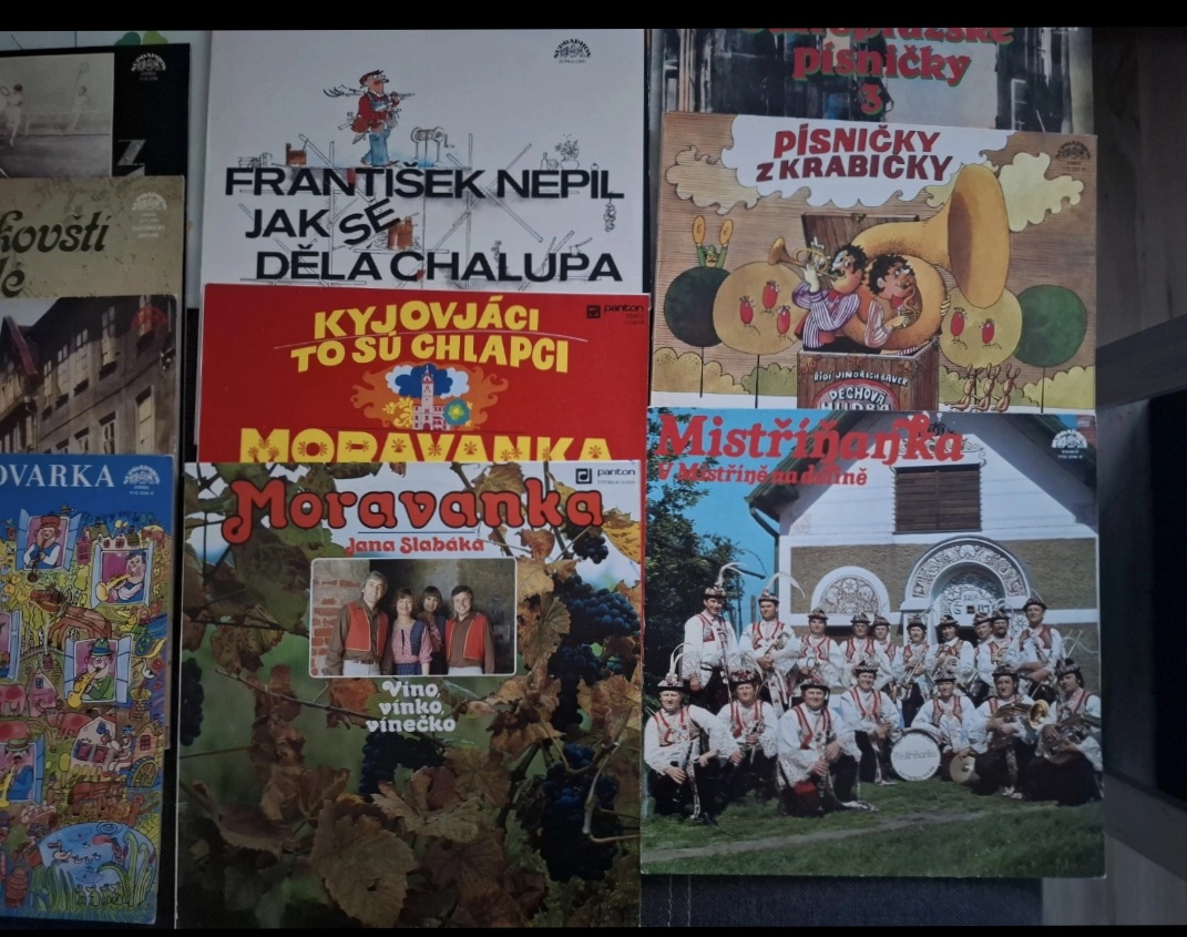 LP desky, vinyl 16x, cena za vše 