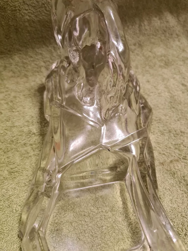 Popelník medvěd Libochovice, art deco z 30. - 40. let 20. století.