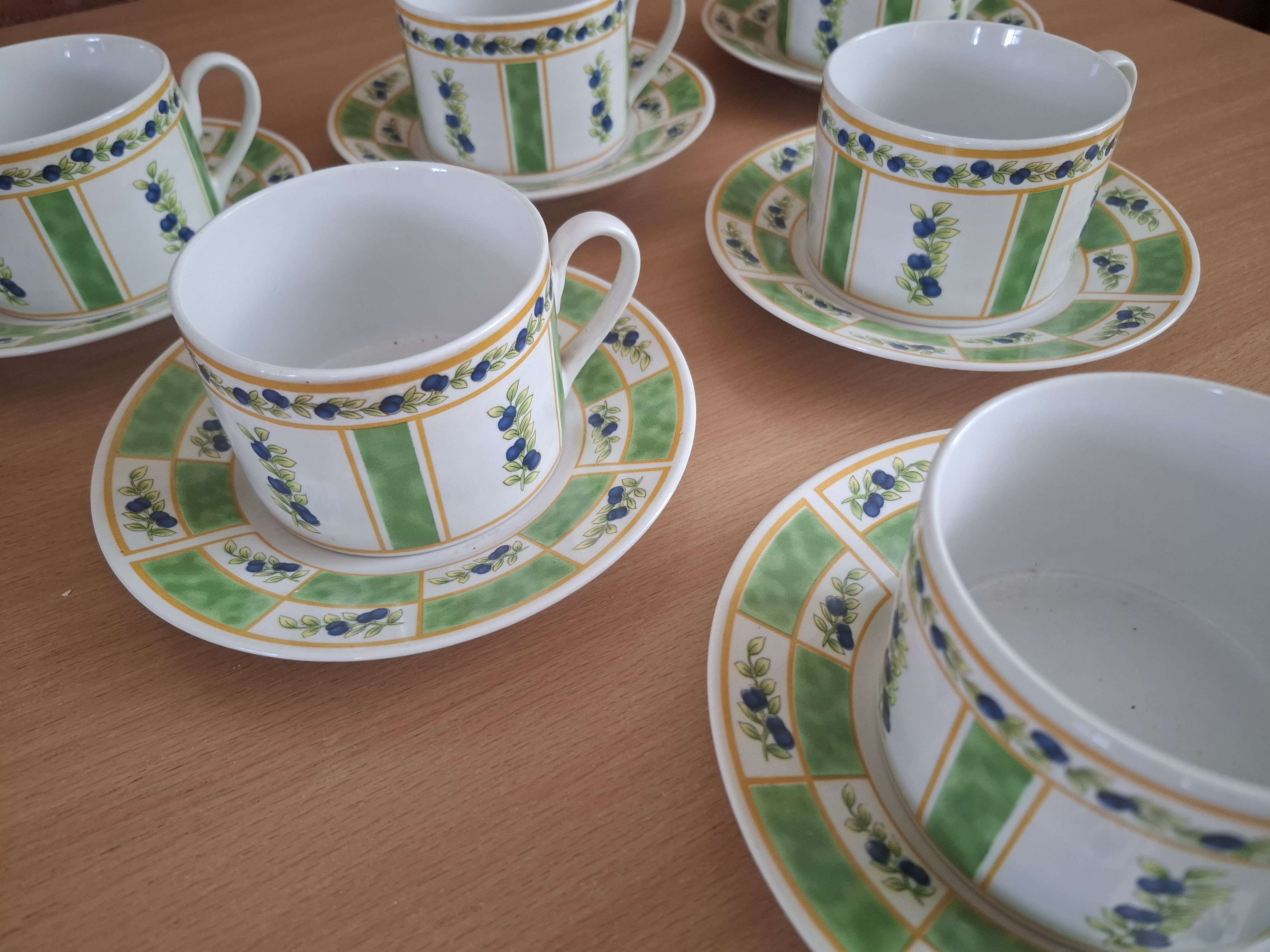 Sada na čaj, kávu pro šest osob, zn. Le Cygne