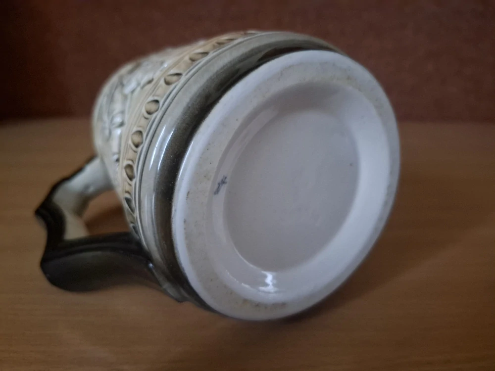 Keramický korbel, mušketýři, výška 17cm