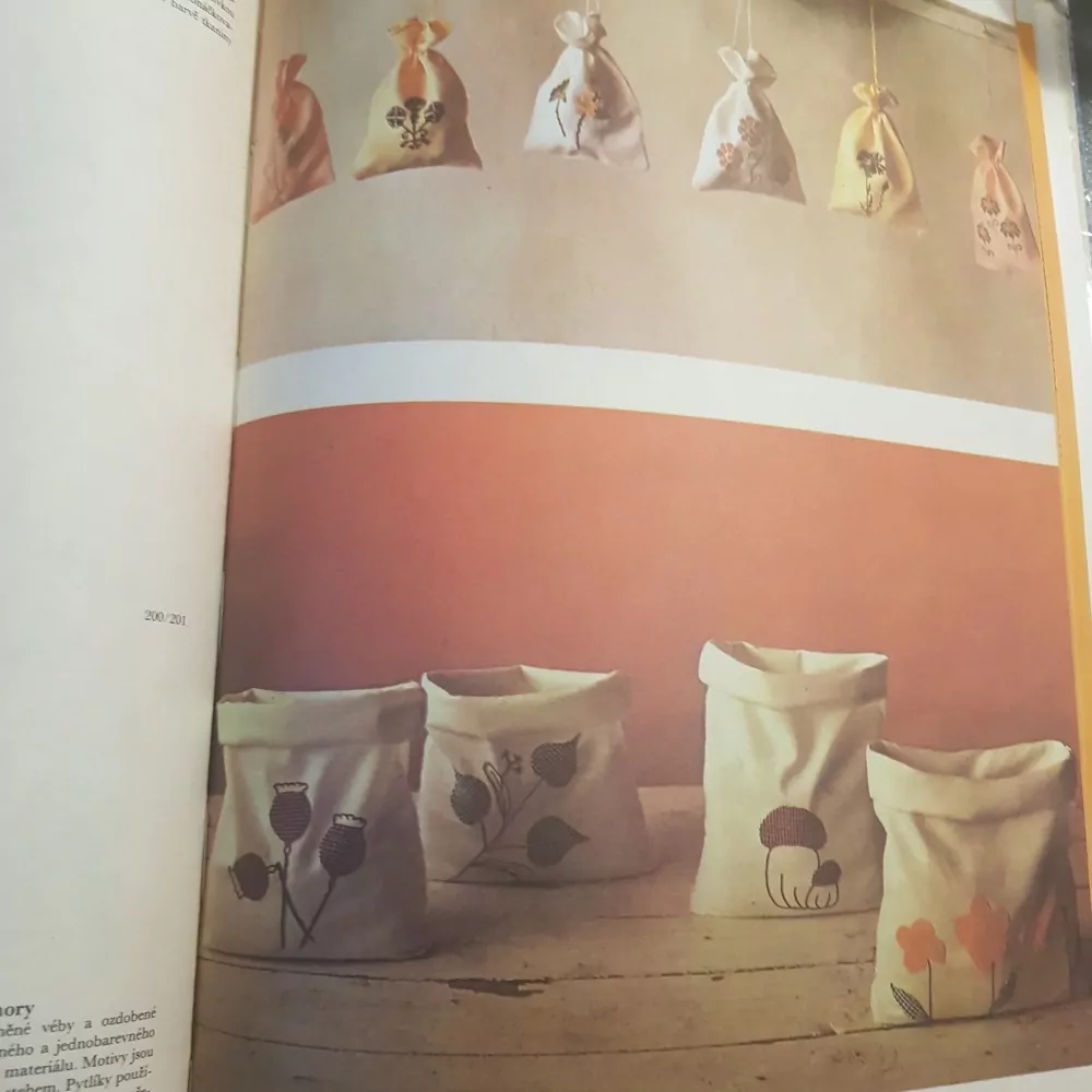 Slavnostní příležitosti, Jánošová a kolektiv 