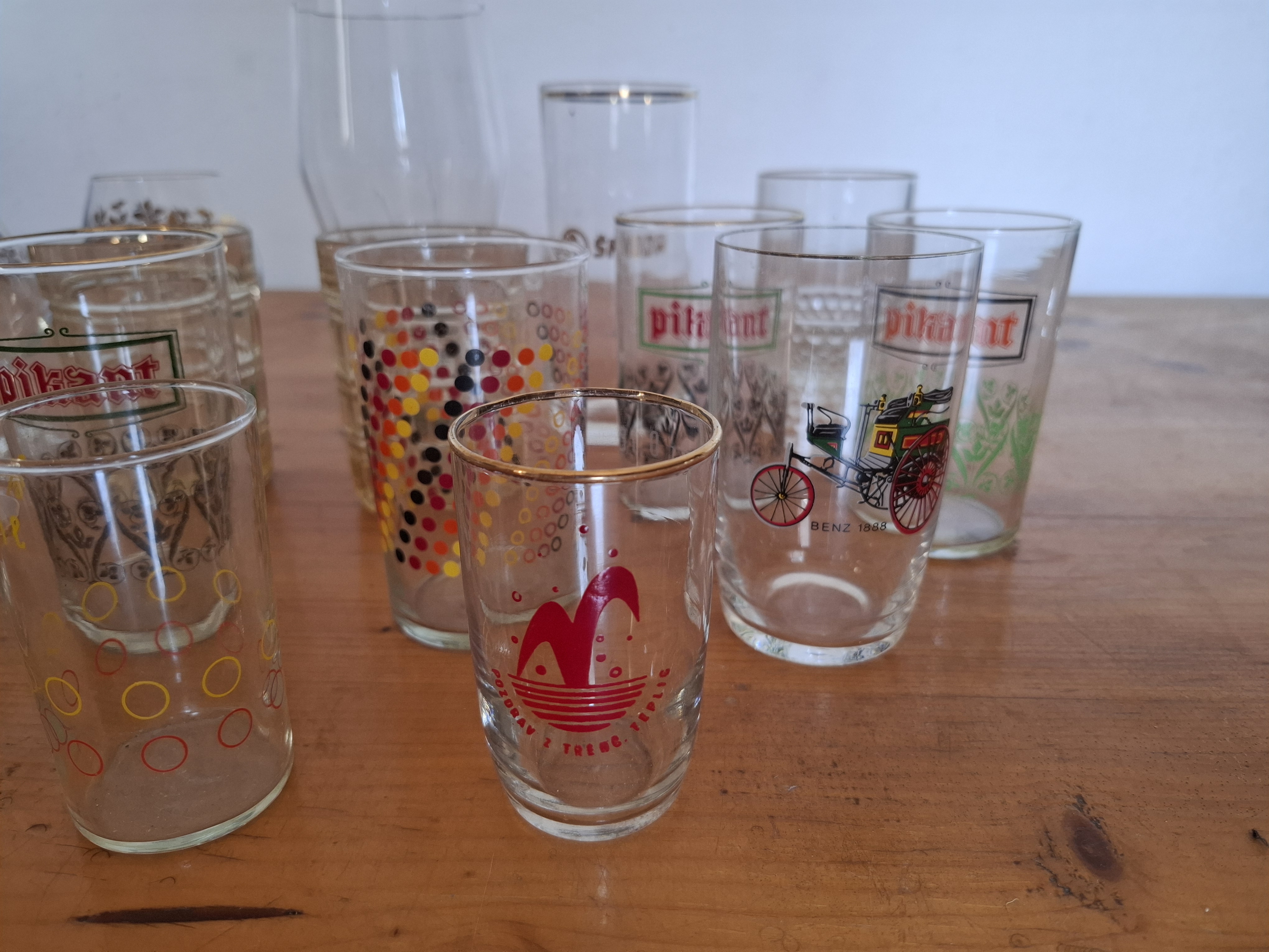 Retro sklo, sklenice, 16ks