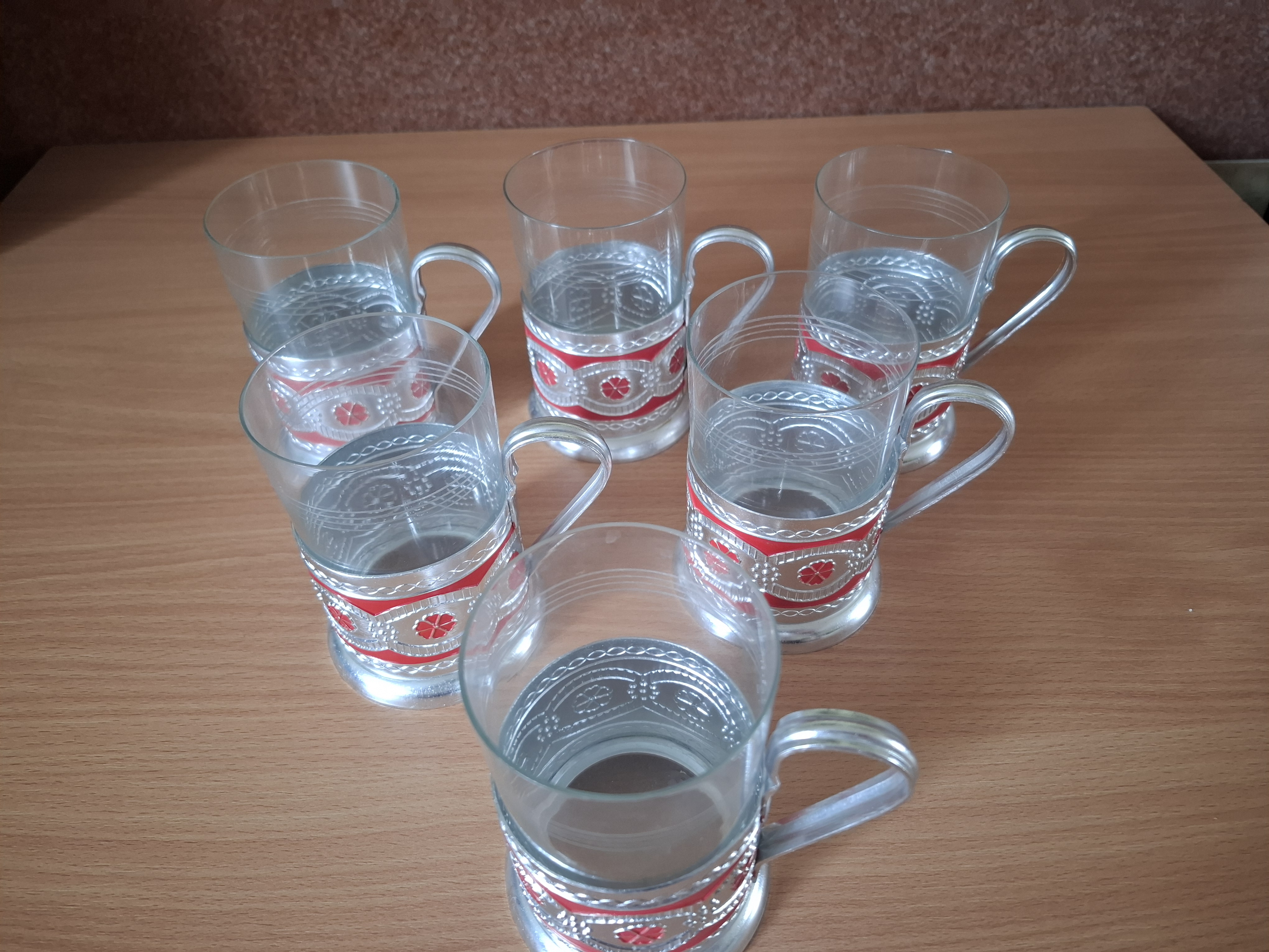 Retro sklenice v kovovém stojánku, 6ks, cena za vše 