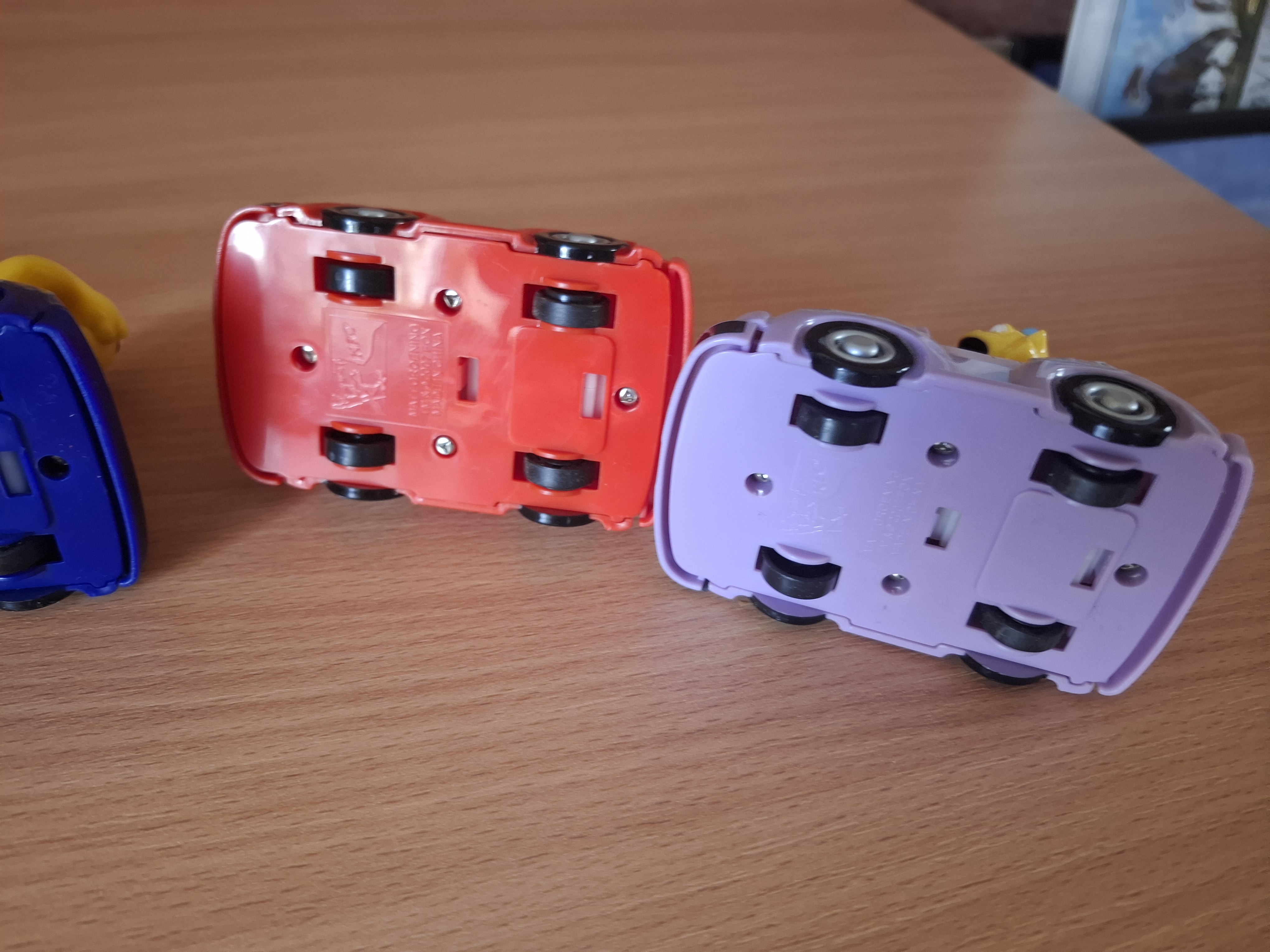 4x auto Simpsons, funkční, cena za vše 