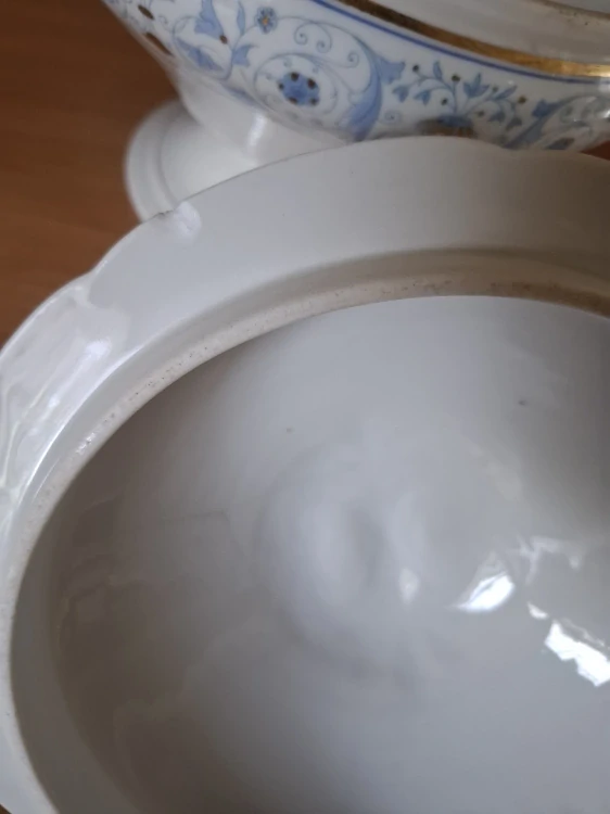 Nádherná starožitná terina, polévková mísa, značeno číslem 