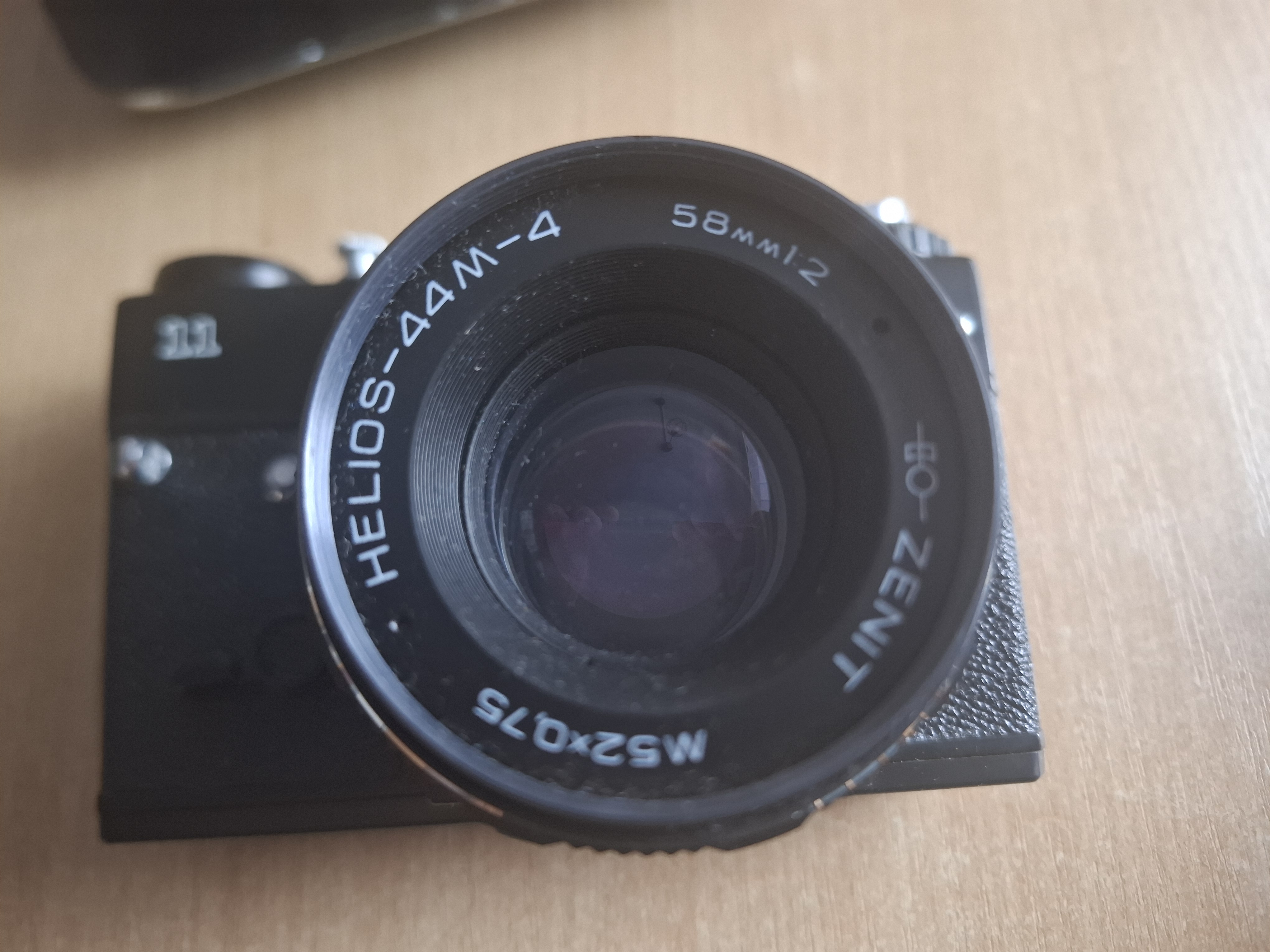 Fotoaparát Zenit II, výborný stav, USSR 