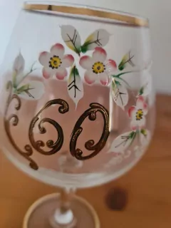 Sklenice k narozeninám "60", Borské sklo, výška 16,5cm