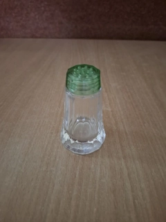 Skleněná slánka, solnička 