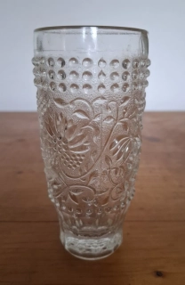 Váza P. Pánek, dekor cibulák, výška 16cm