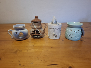 Keramika, 4x svícen na čajovou svíčku, cena za vše 