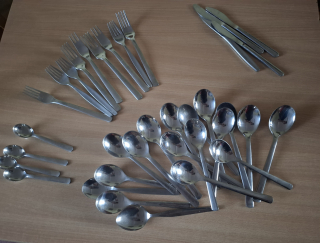 Nerezové příbory, 36ks, cena za vše 
