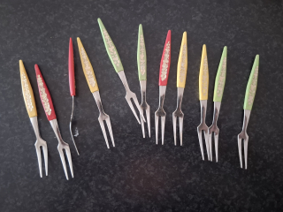 Retro mini dezertní vidličky, 11ks, cena za vše 