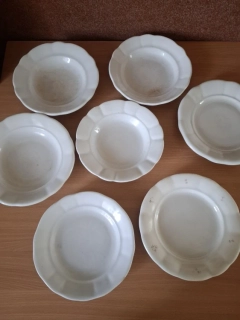 Silnostěnné talíře, mix 7ks, cena za vše 