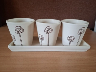 Květináče s podmiskou, porcelán, nepoužité, výborný stav 