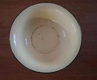 Smaltovaný lavor, průměr 40cm, výška 10,5cm