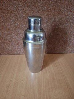 Shaker, šejkr, nerez, výška 22cm
