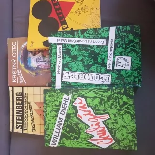 5x kniha ve slovenštině, cena za vše 